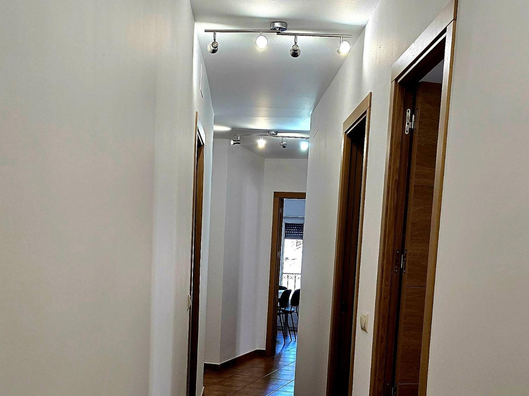 Puerta De Bisagra-Parking Gratis- Con 2 Habitaciones Toledo Dış mekan fotoğraf
